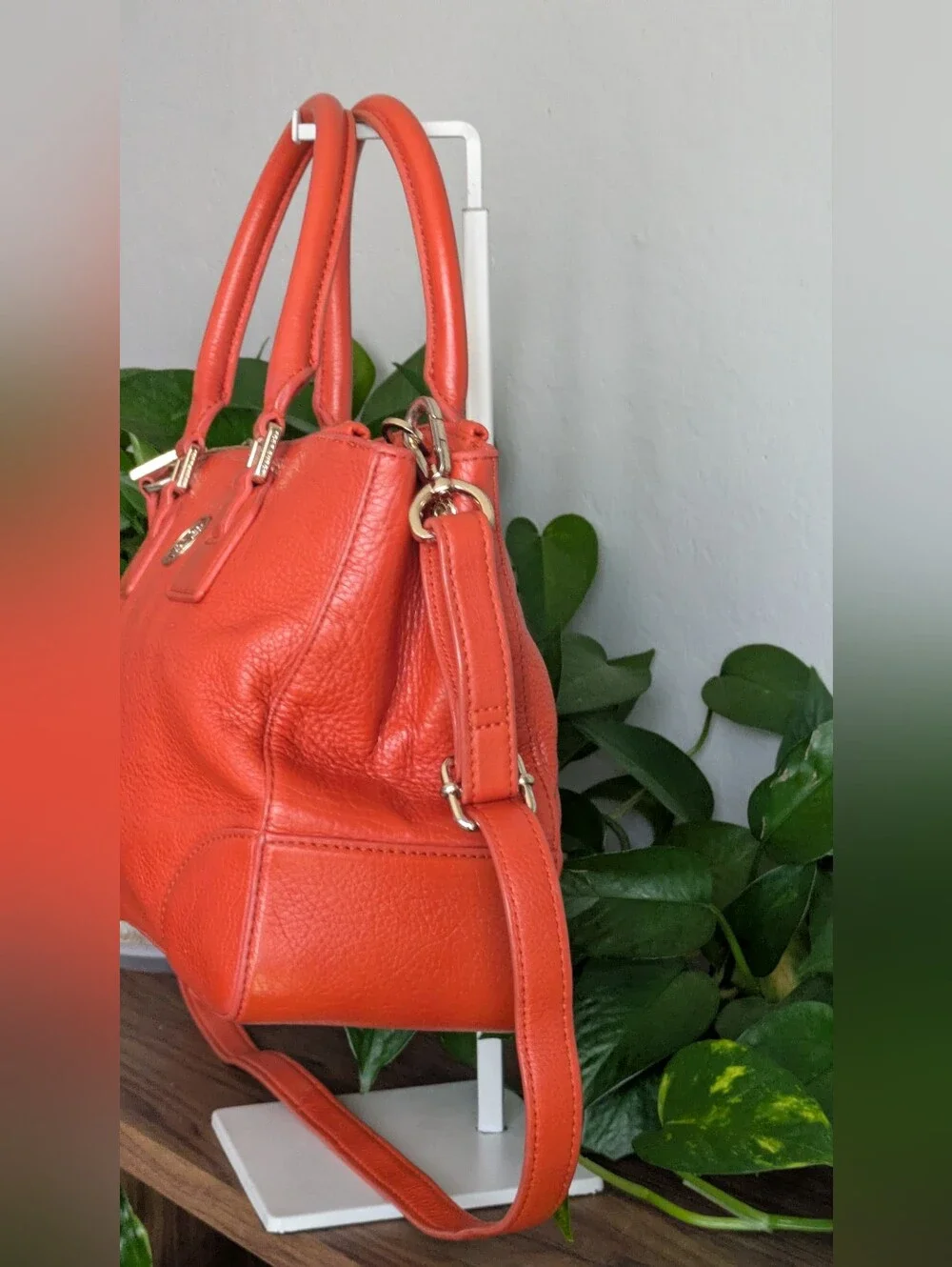 Tory Burch Orange Pebble Leather Crossbody/ Handbag.